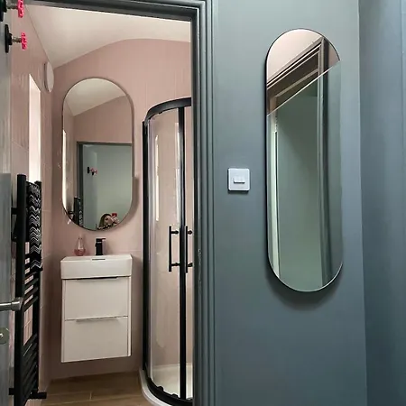 Stylish Centre House, Perfectly Located * Dublin
