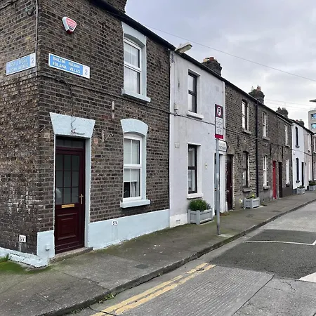 Stylish Centre House, Perfectly Located Appartement Dublin